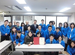 東神奈川営業所　集合写真